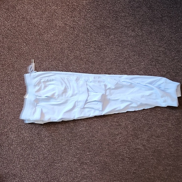 Lululemon Cargo Jogger Size SP - Picture 5 of 12